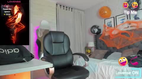 Snapshot of sweet__vanessa1 chatting on October 25, 2025, 4:20 am Vanessa online show from October 25, 2025, 4:20 am