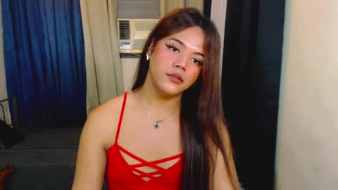 Snapshot of sweet_ahrii chatting on February 14, 2025, 3:00 am CLEO online show from February 14, 2025, 3:00 am