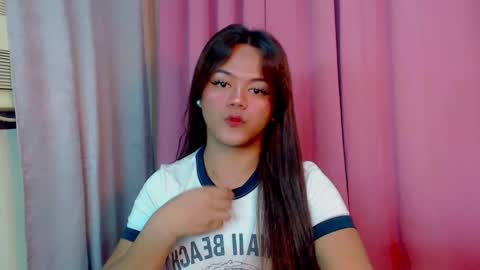 Snapshot of sweet_ahrii chatting on February 25, 2025, 8:25 am CLEO online show from February 25, 2025, 8:25 am