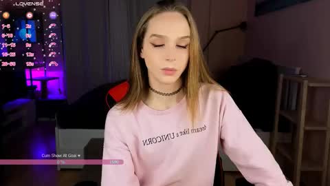 Snapshot of sweet_ali3s chatting on October 13, 2025, 6:41 pm Call me Alis online show from October 13, 2025, 6:41 pm