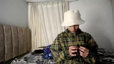 Snapshot of sweet_angels0 chatting on November 12, 2025, 5:08 am Andy online show from November 12, 2025, 5:08 am