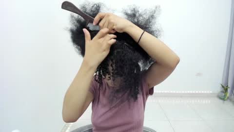 Anie online show from January 23, 2025, 2:33 am