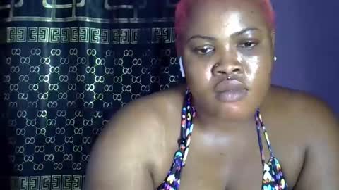 Snapshot of sweet_baby27 chatting on October 28, 2025, 10:01 pm sweet baby online show from October 28, 2025, 10:01 pm