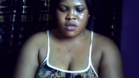 Snapshot of sweet_baby27 chatting on February 1, 2026, 10:52 pm sweet baby online show from February 1, 2026, 10:52 pm