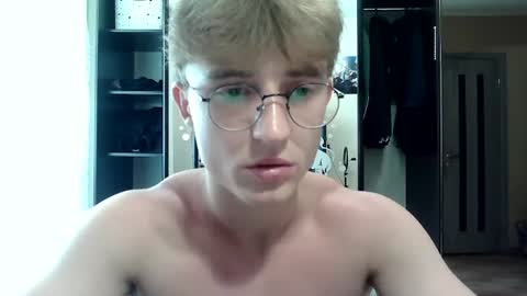Snapshot of sweet_boy06 chatting on July 2, 2026, 12:55 pm Sweet boy06 online show from July 2, 2026, 12:55 pm
