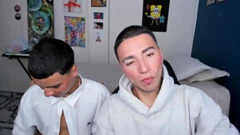 Snapshot of sweet_boys_xx chatting on December 10, 2024, 1:00 pm CristianBrayan PVT OPEN online show from December 10, 2024, 1:00 pm