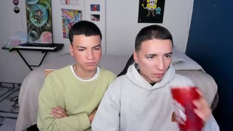 Snapshot of sweet_boys_xx chatting on December 12, 2024, 1:28 pm CristianBrayan PVT OPEN online show from December 12, 2024, 1:28 pm