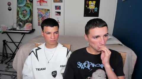 Snapshot of sweet_boys_xx chatting on December 20, 2024, 6:19 am CristianBrayan PVT OPEN online show from December 20, 2024, 6:19 am