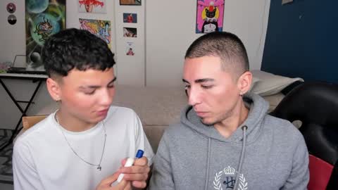 Snapshot of sweet_boys_xx chatting on February 5, 2025, 3:09 pm CristianBrayan PVT OPEN online show from February 5, 2025, 3:09 pm