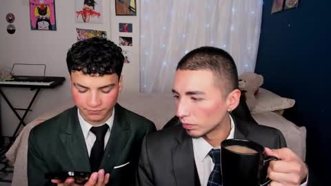 Snapshot of sweet_boys_xx chatting on February 24, 2025, 5:00 am CristianBrayan PVT OPEN online show from February 24, 2025, 5:00 am