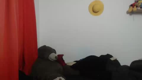 Snapshot of sweet_bubblee chatting on February 23, 2025, 11:04 pm Bubbles online show from February 23, 2025, 11:04 pm