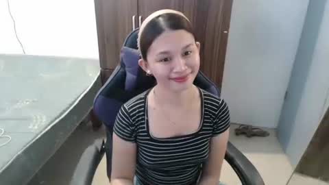 sweet_cassyxx online show from May 13, 2026, 9:50 am
