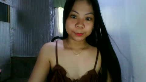 sweet_chel online show from August 3, 2026, 5:50 am