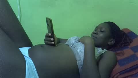 sweet_cherie1 online show from April 14, 2026, 5:52 pm