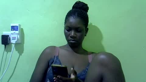 Snapshot of sweet_cherie1 chatting on June 18, 2026, 9:58 am sweet_cherie1 online show from June 18, 2026, 9:58 am