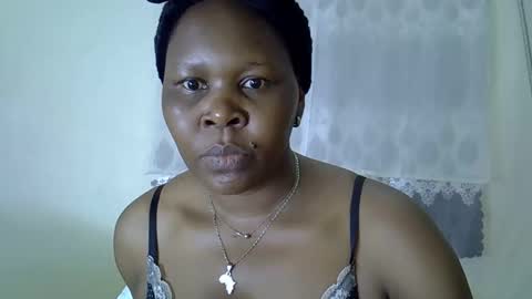 Snapshot of sweet_dori33 chatting on April 22, 2026, 11:17 pm sweet_dori33 online show from April 22, 2026, 11:17 pm