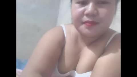 sweet_eddine online show from October 8, 2025, 11:52 am