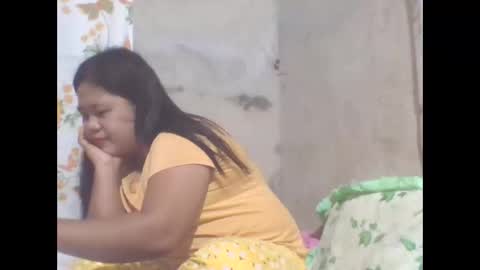 sweet_eddine online show from November 1, 2025, 3:25 pm