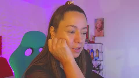 Sweet Evans online show from October 4, 2025, 4:54 am