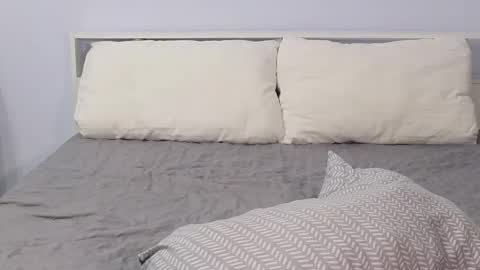 Im Mia.LOVELY PATTERNS 100  120  160  200 my toy buzzes from 2 tip online show from December 1, 2025, 7:52 pm