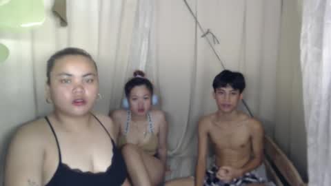 Snapshot of sweet_jassx chatting on March 5, 2025, 12:49 am Sweet jassxxx online show from March 5, 2025, 12:49 am