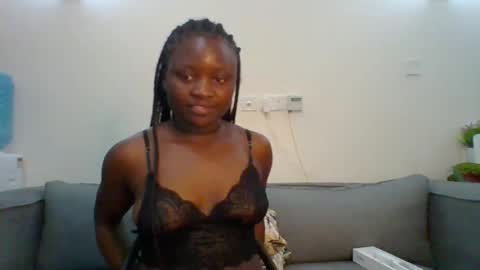 Snapshot of sweet_jenica chatting on January 23, 2025, 7:54 am ESTHER NEEMA online show from January 23, 2025, 7:54 am