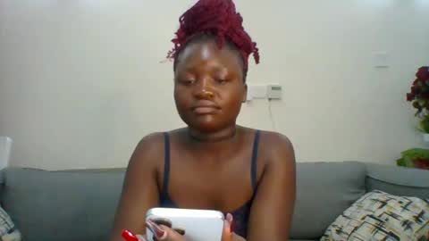 Snapshot of sweet_jenica chatting on March 8, 2025, 4:56 am ESTHER NEEMA online show from March 8, 2025, 4:56 am