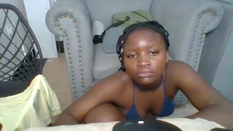 Snapshot of sweet_jenica chatting on February 13, 2026, 5:25 am ESTHER NEEMA online show from February 13, 2026, 5:25 am
