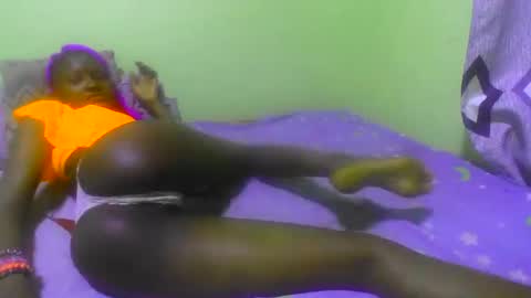 millarn online show from November 24, 2025, 8:36 am