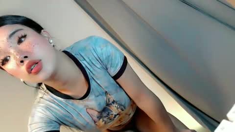 sweet_katrina69 online show from October 10, 2025, 6:40 pm