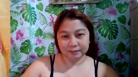Snapshot of sweet_kayley chatting on December 14, 2024, 6:35 am sweet_kayley online show from December 14, 2024, 6:35 am