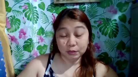Snapshot of sweet_kayley chatting on December 16, 2024, 8:20 am sweet_kayley online show from December 16, 2024, 8:20 am