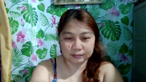 Snapshot of sweet_kayley chatting on December 18, 2024, 1:12 pm sweet_kayley online show from December 18, 2024, 1:12 pm