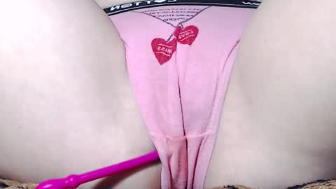 Kitten online show from March 5, 2025, 8:54 am