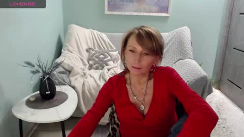 Snapshot of sweet_kitty5 chatting on September 26, 2025, 10:41 am Helen online show from September 26, 2025, 10:41 am