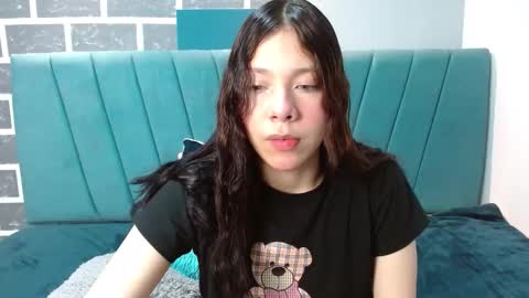 sweet_kitty_05 online show from February 10, 2026, 12:15 am