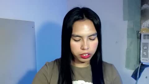 sweet_kyline69 online show from November 1, 2025, 8:11 pm
