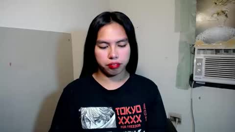 sweet_kyline69 online show from November 3, 2025, 3:46 pm