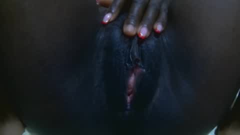 sweet_leen256 online show from November 8, 2025, 2:12 am