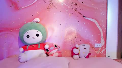 Lemarie online show from October 16, 2025, 12:17 pm