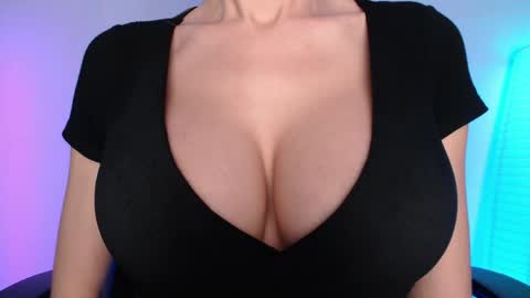 Jen online show from April 1, 2026, 2:58 pm