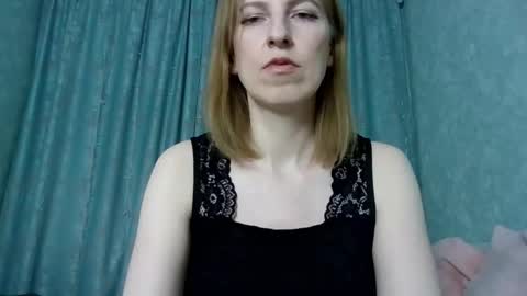 Snapshot of sweet_lilbunny chatting on February 5, 2026, 3:49 pm sweet_lilbunny online show from February 5, 2026, 3:49 pm
