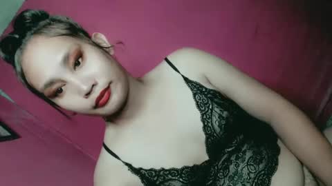 Snapshot of sweet_lover5 chatting on January 6, 2025, 2:03 pm SWEET LOVE online show from January 6, 2025, 2:03 pm