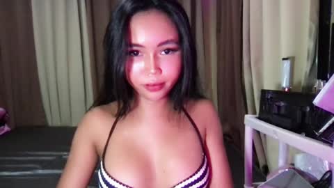 Snapshot of sweet_maleia69 chatting on July 23, 2026, 1:58 am Maleia online show from July 23, 2026, 1:58 am