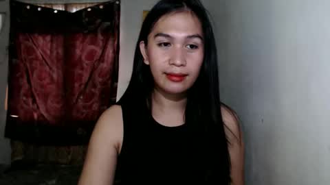 Snapshot of sweet_mariexxo chatting on January 12, 2026, 1:44 am Marie online show from January 12, 2026, 1:44 am