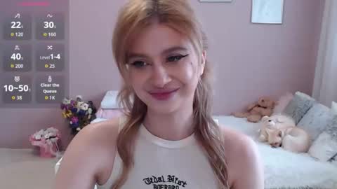 Snapshot of sweet_nicole_333 chatting on September 12, 2025, 7:30 am sweet_nicole_333 online show from September 12, 2025, 7:30 am