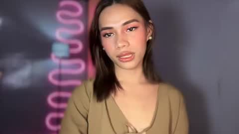 sweet_nikki03 online show from May 29, 2026, 8:45 am