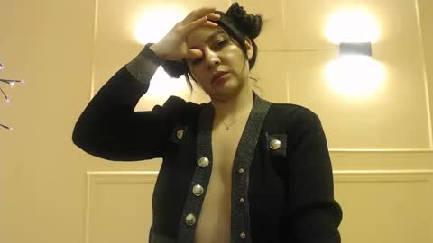 Snapshot of sweet_of_venus chatting on February 19, 2025, 5:27 am My name is Catalina. Please say hello I like to chat with you. If you have requests please use tip online show from February 19, 2025, 5:27 am
