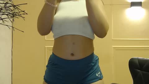 Snapshot of sweet_of_venus chatting on March 5, 2025, 1:21 am My name is Catalina. Please say hello I like to chat with you. If you have requests please use tip online show from March 5, 2025, 1:21 am