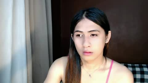 sweet_paprikaxx online show from June 23, 2026, 4:27 pm